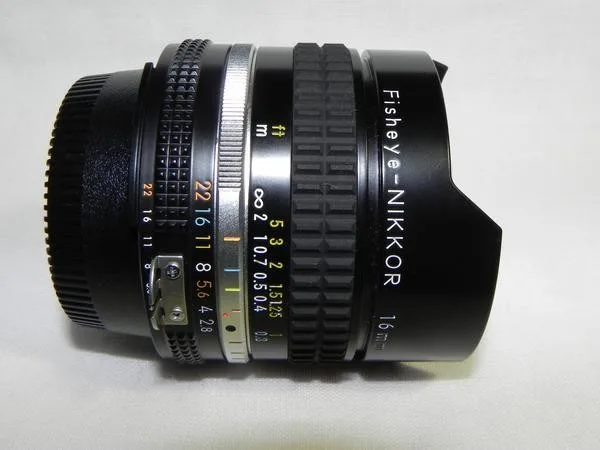 Nikon AI-S Fisheye-Nikkor 16mm F/2.8