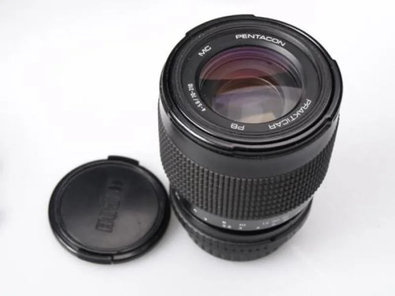 Pentacon Prakticar 70-210mm F/4-5.6 MC