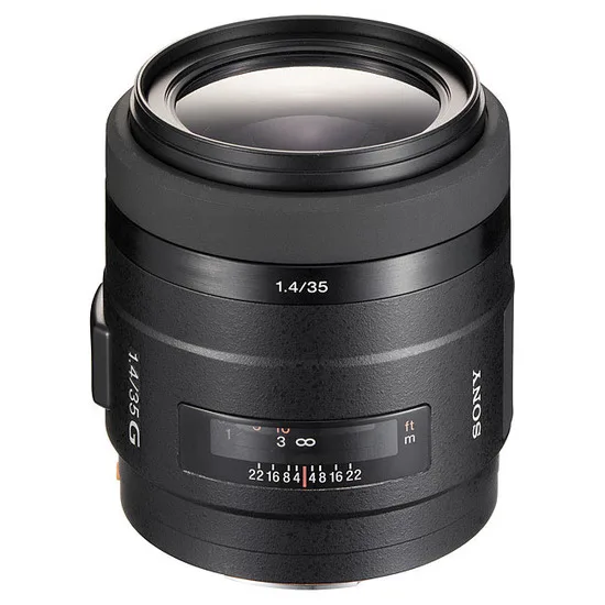 Sony AF 35mm F/1.4 G